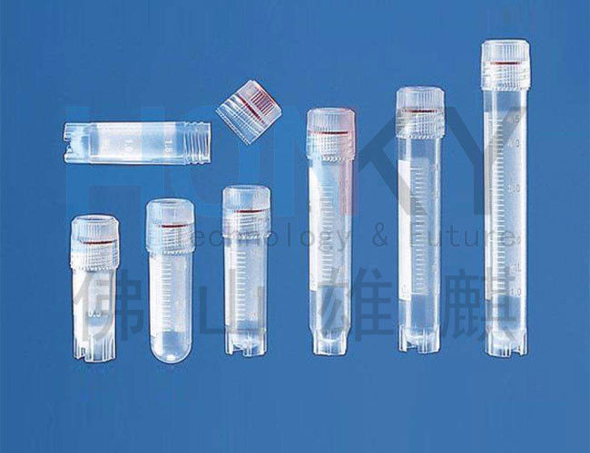 Maszyna do napełniania i zamykania małych objętości probówek z odczynnikami do analizatorów biochemicznych z serwonapędem do zamykania